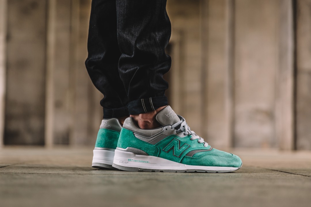 Runnerwally Concepts x New Balance city rivalries pack